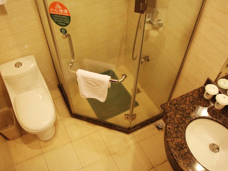 Greentree Inn Guangdong Shenzhen Huaqiangbei Express Hotel エクステリア 写真